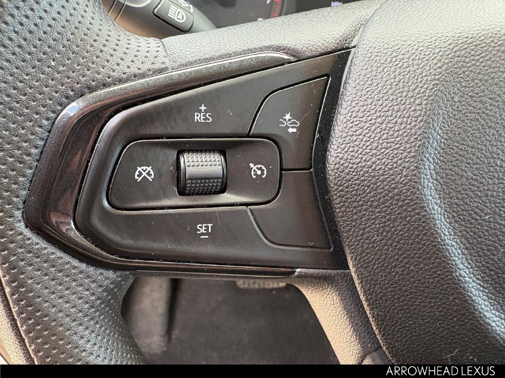 Used 2021 Chevrolet TrailBlazer LT w/ Convenience Package FWD image 18