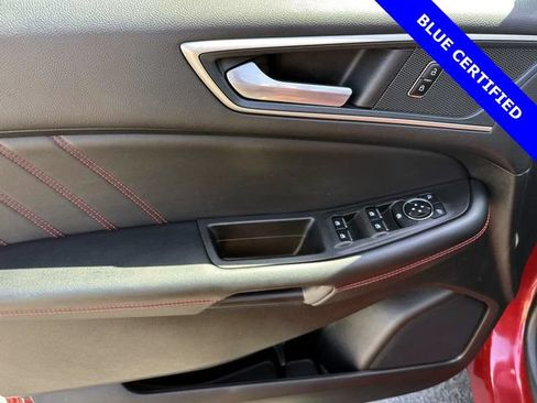 Certified 2024 Ford Edge ST-Line AWD/4WD image 11
