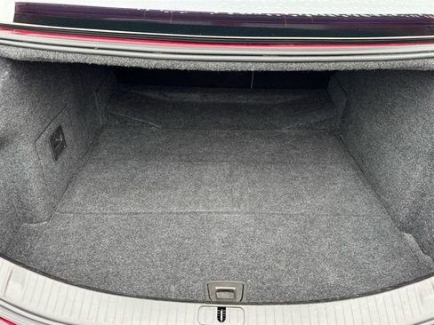 Used 2019 Cadillac XTS Luxury image 21