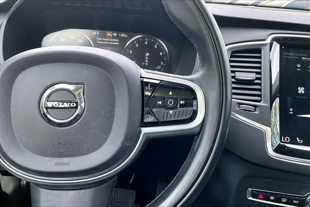 Used 2020 Volvo XC90 T6 Momentum AWD/4WD image 26