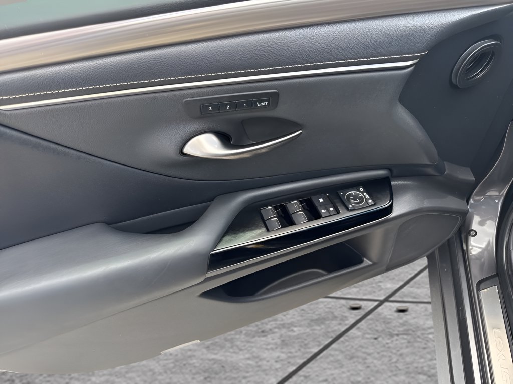 Used 2022 Lexus ES 350 F Sport FWD image 25