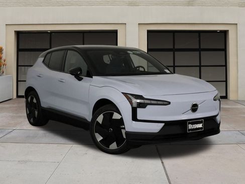 New 2026 Volvo EX30 Plus image 18