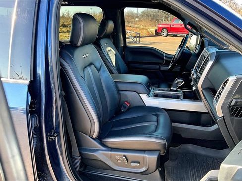 Used 2019 Ford F150 Platinum w/ Equipment Group 701A Luxury image 10