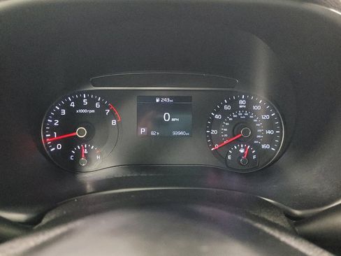 Used 2022 Kia Soul LX w/ Technology Package FWD image 23