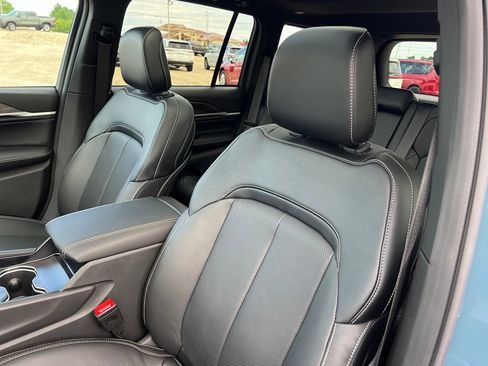 New 2026 Jeep Grand Cherokee Limited AWD/4WD image 28