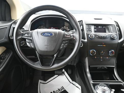 Used 2019 Ford Edge SE AWD/4WD image 31