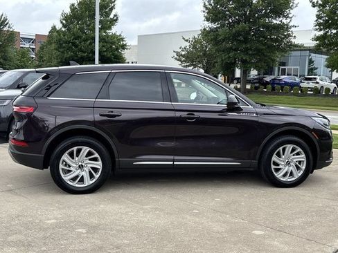 Used 2023 Lincoln Corsair FWD image 5