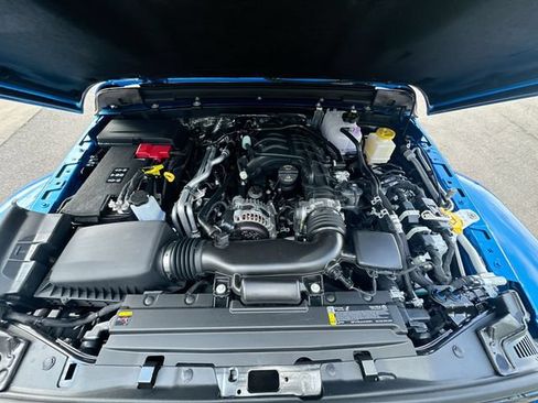 New 2026 Jeep Gladiator Sport AWD/4WD image 26