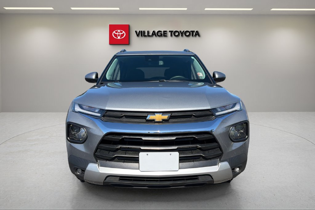 Used 2023 Chevrolet TrailBlazer LT w/ Convenience Package FWD image 8