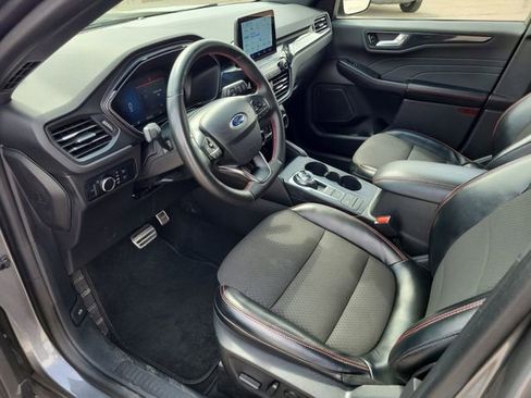 Used 2024 Ford Escape ST-Line image 13