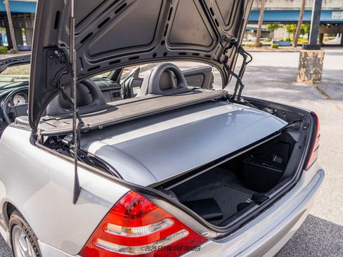 Used 2003 Mercedes-Benz SLK 32 AMG image 61