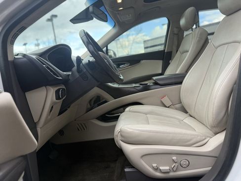 Used 2018 Lincoln MKX Reserve w/ Driver Assistance Package image 25