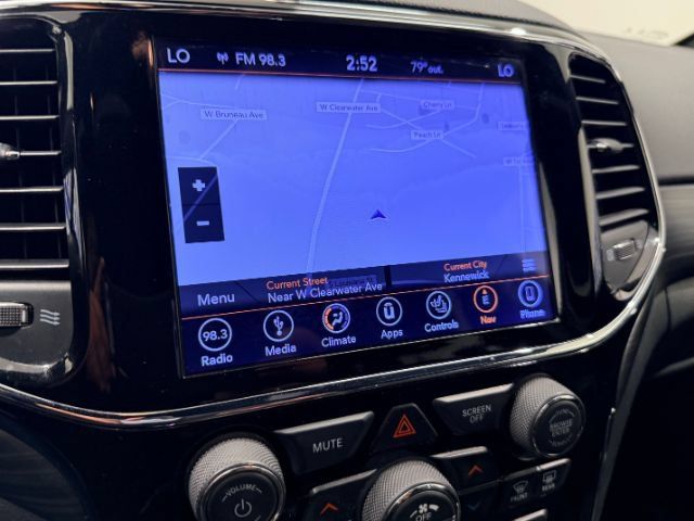 Used 2019 Jeep Grand Cherokee Altitude AWD/4WD image 24