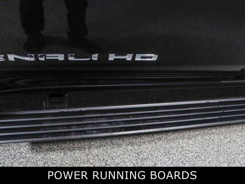 Used 2022 GMC Sierra 2500 Denali w/ Technology Package image 12