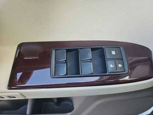 Used 2017 Lexus GX 460 image 20