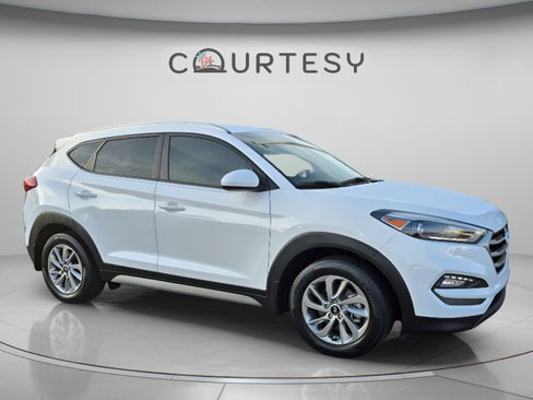 Used 2018 Hyundai Tucson SEL AWD/4WD image 7