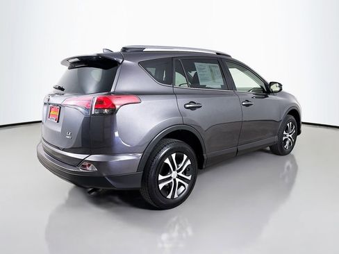 Used 2017 Toyota RAV4 LE w/ All Weather Liner Package AWD/4WD image 8