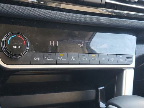 Certified 2023 Kia Seltos Nightfall Edition image 27