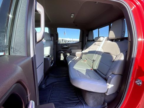 Used 2019 GMC Sierra 1500 SLT w/ SLT Premium Package image 19