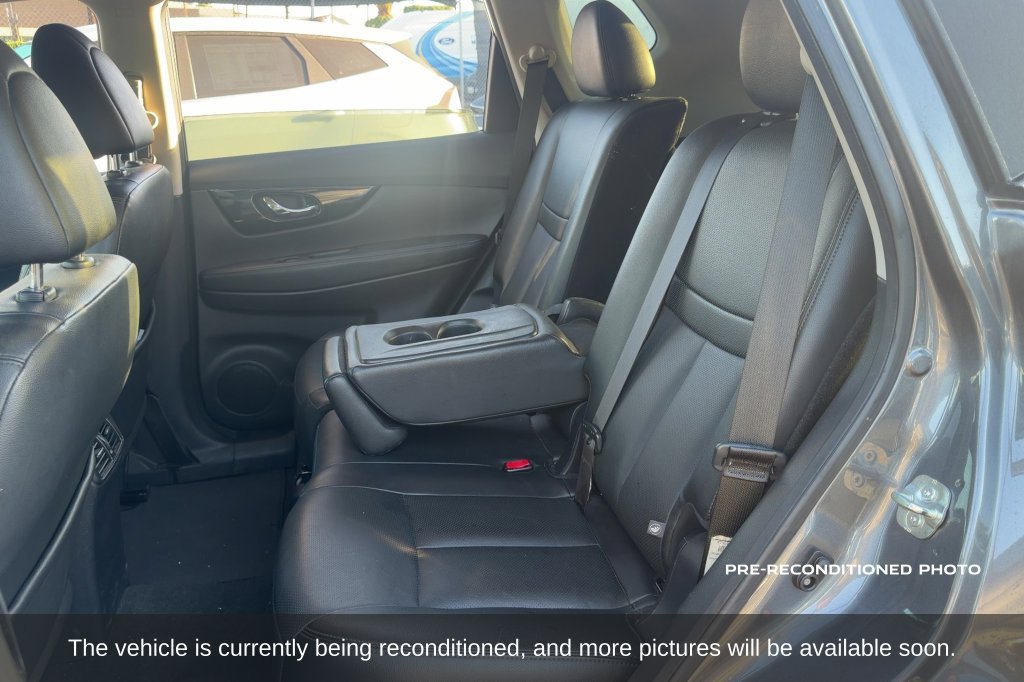 Used 2020 Nissan Rogue SL FWD image 12