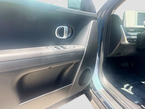 Used 2024 Hyundai Ioniq 5 SE RWD image 19