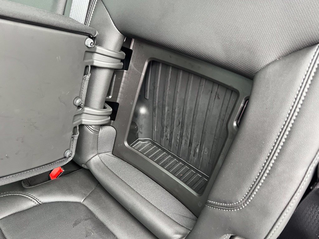 Used 2020 Chevrolet Silverado 1500 LTZ w/ LTZ Premium Package AWD/4WD image 23