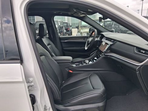 New 2026 Jeep Grand Cherokee Limited w/ Limited Altitude Package RWD image 25