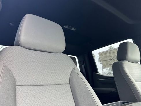 New 2026 Chevrolet Silverado 1500 LT image 19