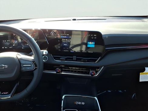 New 2026 Chevrolet Equinox RS image 13