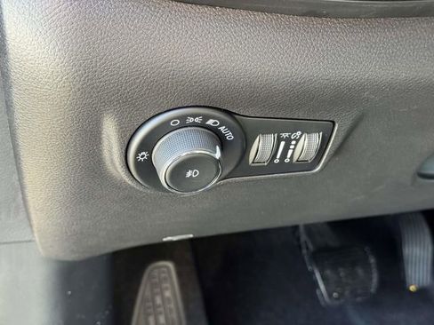 New 2026 Jeep Compass Latitude AWD/4WD image 16