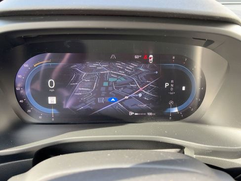 Certified 2023 Volvo XC40 B5 Plus w/ Protection Package Premier image 19