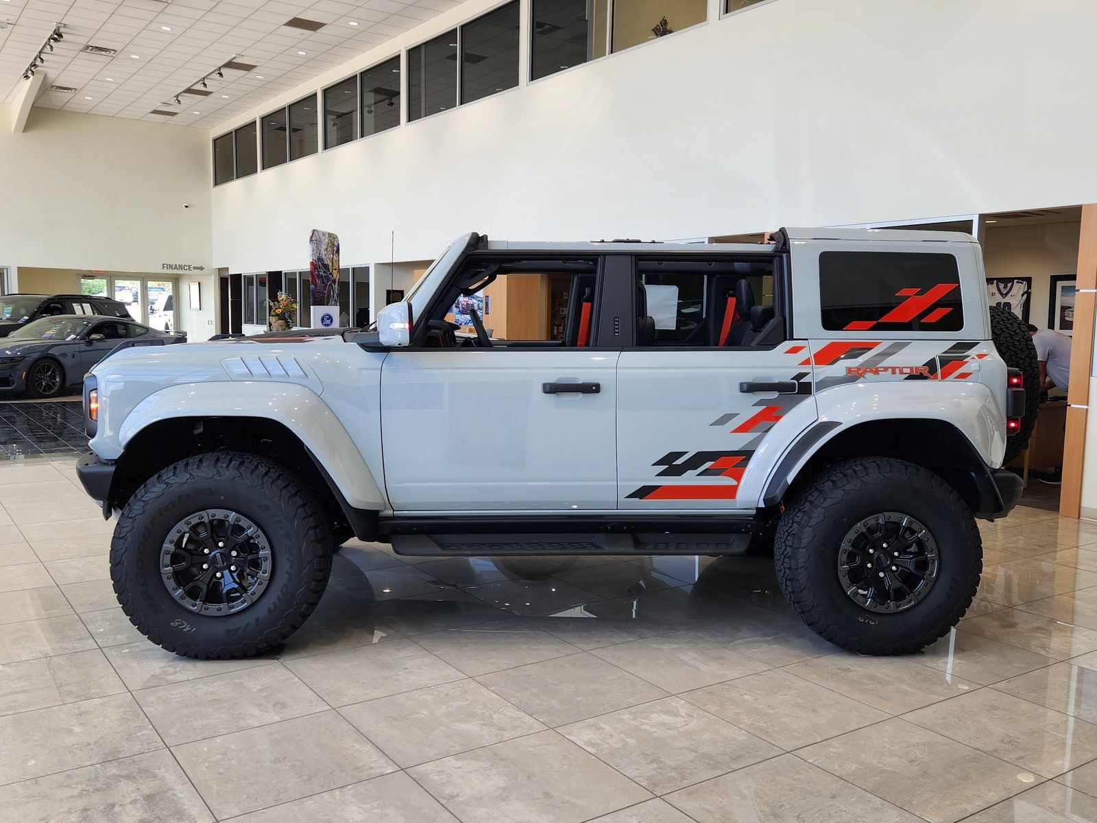 New 2026 Ford Bronco Raptor AWD/4WD image 3