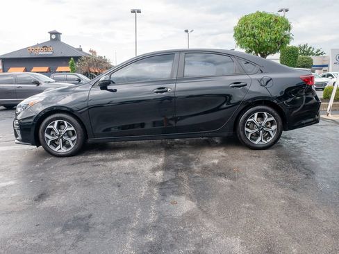 Used 2020 Kia Forte LXS FWD image 4