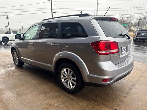 Used 2016 Dodge Journey SXT w/ Comfort/Convenience Group image 7