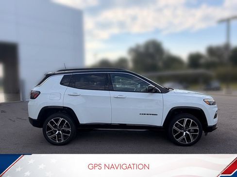 Used 2025 Jeep Compass Limited w/ Elite Group AWD/4WD image 2