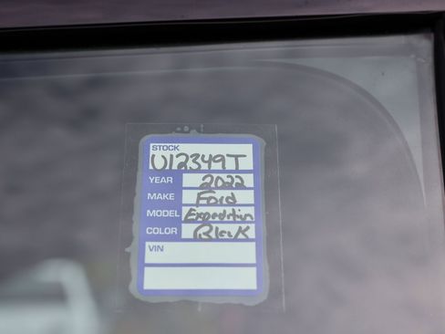 Certified 2022 Ford Expedition Platinum image 40