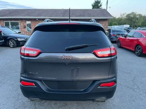 Used 2017 Jeep Cherokee 75th Anniversary AWD/4WD image 15