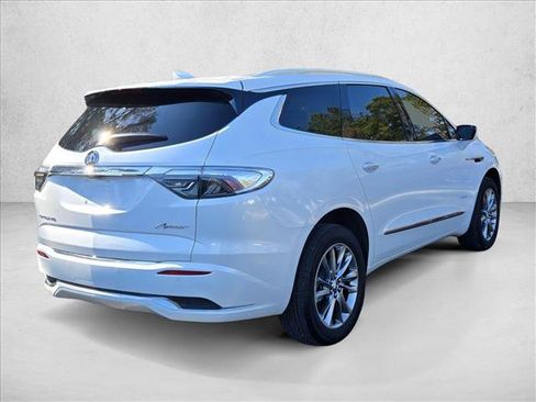 Used 2024 Buick Enclave Avenir w/ Avenir Technology Package image 5