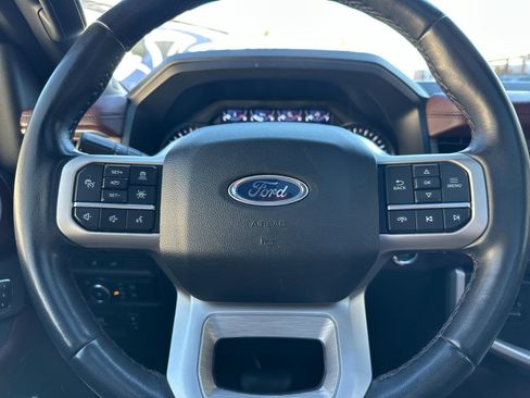 Used 2023 Ford Expedition Limited RWD image 29
