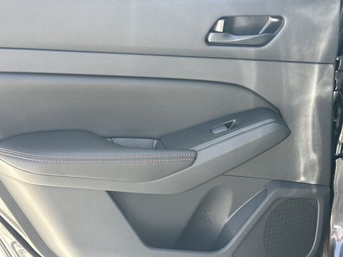 New 2026 Nissan Altima 2.5 SR image 21