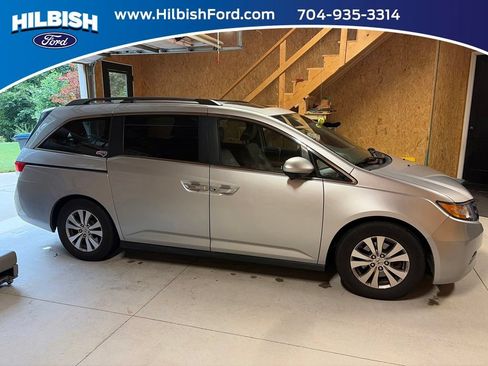 Used 2015 Honda Odyssey EX-L image 1