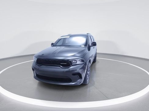 Used 2023 Dodge Durango GT w/ Blacktop Package AWD/4WD image 4