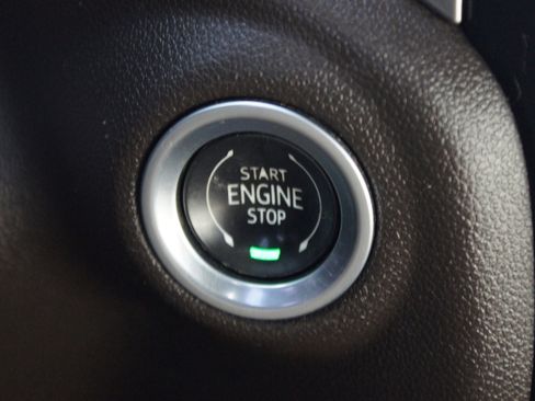 Used 2022 Chevrolet Silverado 1500 RST w/ Safety Package image 7