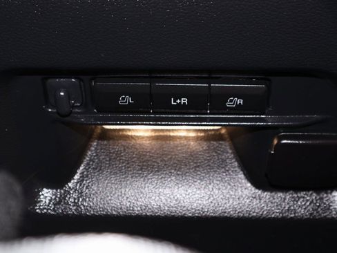 Certified 2025 Ford Explorer Platinum w/ Ultimate Package image 43