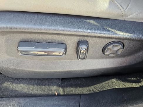 Used 2020 Honda CR-V EX-L image 18