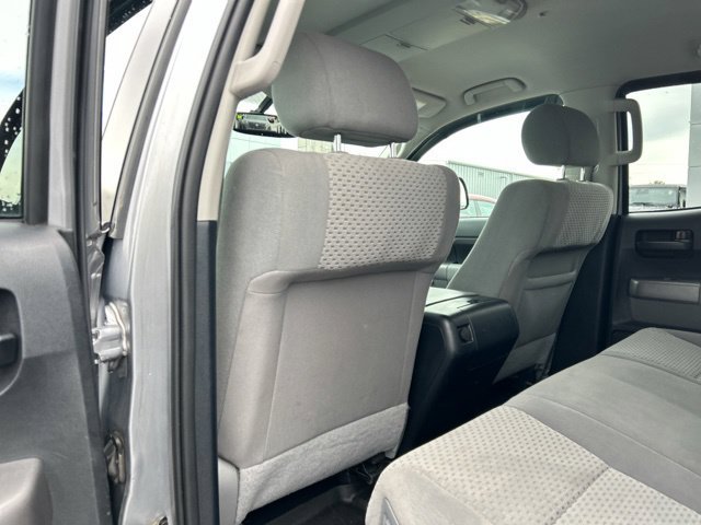 Used 2012 Toyota Tundra 4x4 Double Cab w/ SR5 Pkg image 18