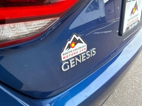 Used 2015 Hyundai Genesis 3.8 w/ Option Group 04 image 11