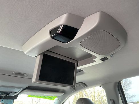 Used 2019 Honda Pilot Touring image 41