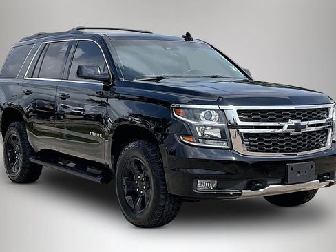 Used 2019 Chevrolet Tahoe LT w/ Luxury Package AWD/4WD image 1