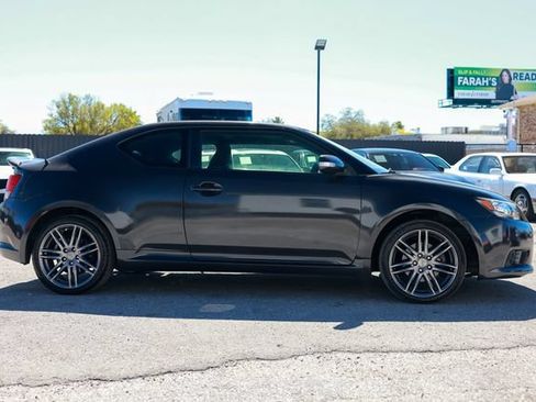 Used 2013 Scion tC FWD image 16
